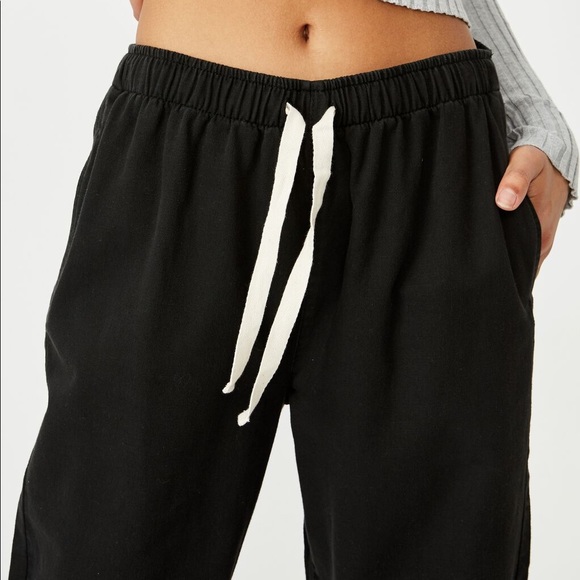 Cotton On Pants - Black Everyday pants - Cotton On - AU 6